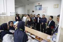 اعضای ستاد سلامت نوروزی دانشگاه علوم پزشکی شیراز از بیمارستان های نمازی و شهید دکتر چمران شیراز بازدید کردند