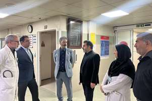 بازدید مشاور عالی معاون درمان دانشگاه علوم پزشکی شیراز از بیمارستان قلب الزهرا (س)