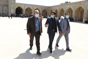 حضور مسوولان و کارکنان دانشگاه علوم پزشکی شیراز در مراسم سالگرد ارتحال حضرت امام خمینی (ره) در مسجد وکیل