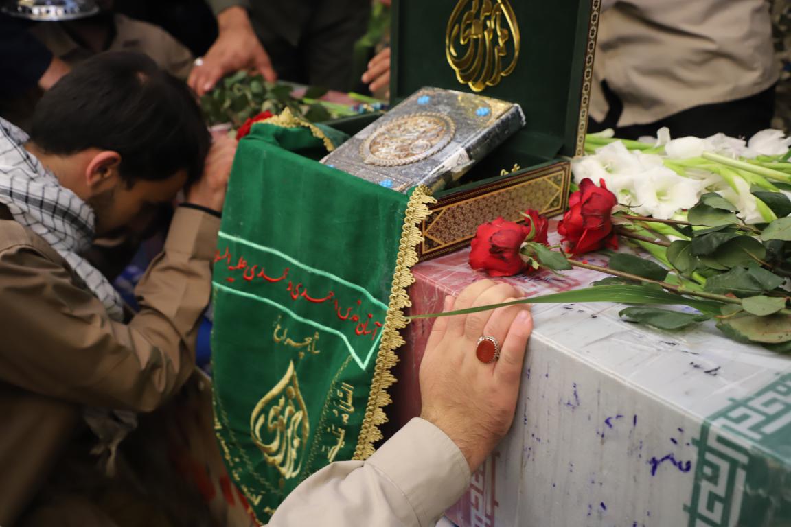 آیین تشییع و خاکسپاری پیکر مطهر شهید گمنام در پردیس دانشگاه علوم پزشکی شیراز به روایت تصویر / بخش اول